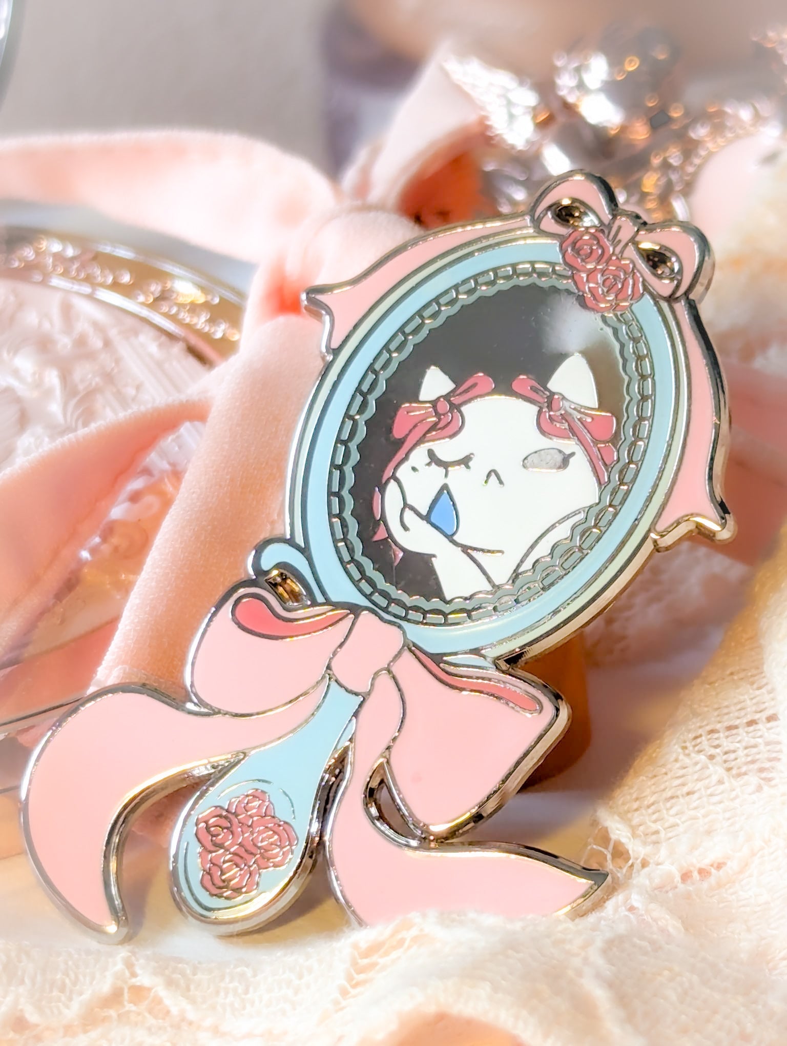 🎀 So Coquette 🎀 - Vintage Mirror Enamel Pin - CrybabyCat Studio